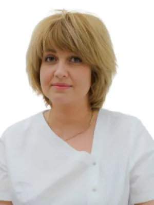 Ладнюк Олена Валеріївна - лікар - стоматолог - терапевт дитячий  | Dental Studio